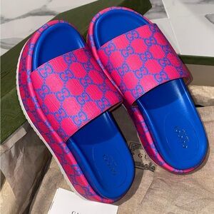 Woman gucci sandals brand new